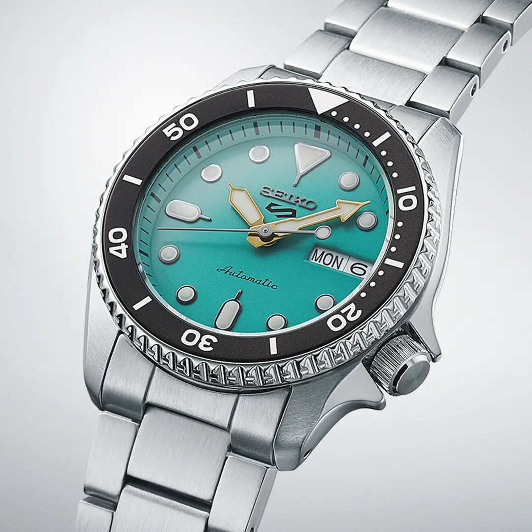 Seiko 5 Sports SKX 'Midi' Teal – Morgan Banks Jewellers