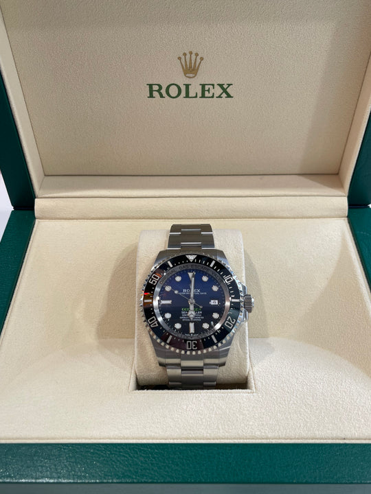 Rolex Sea-dweller deepsea blue.