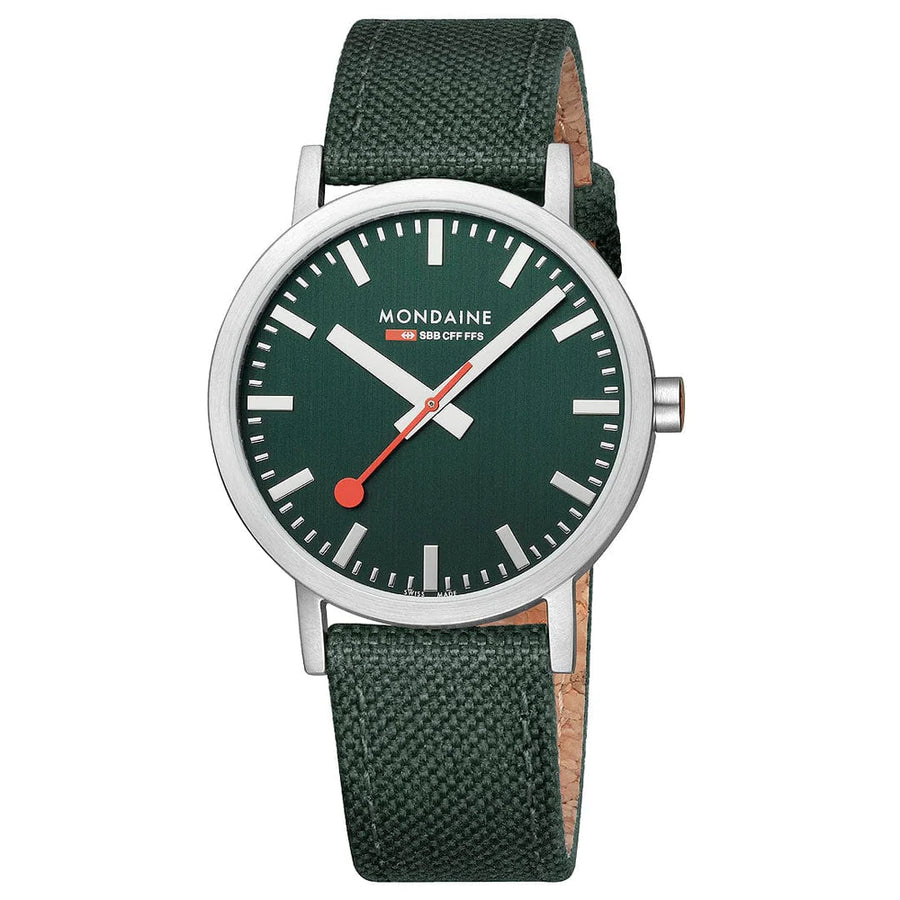 Mondaine Classic 40 mm, Forest Green Watch