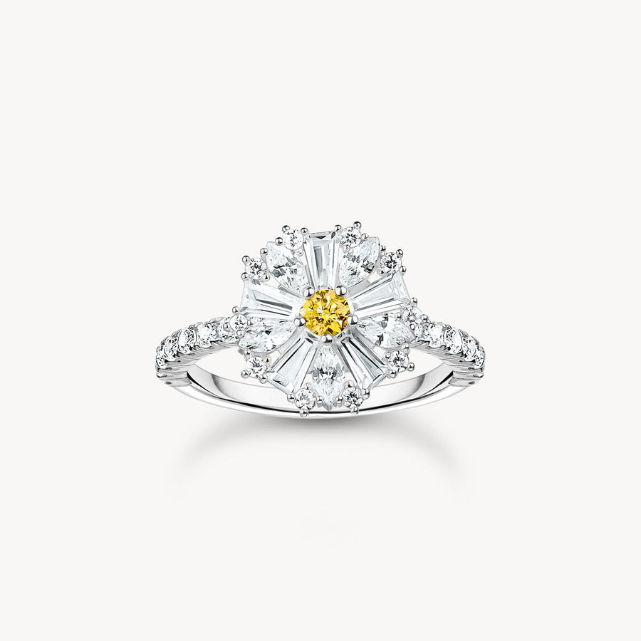 Silver flower cocktail ring Lovely Daisy with stones
